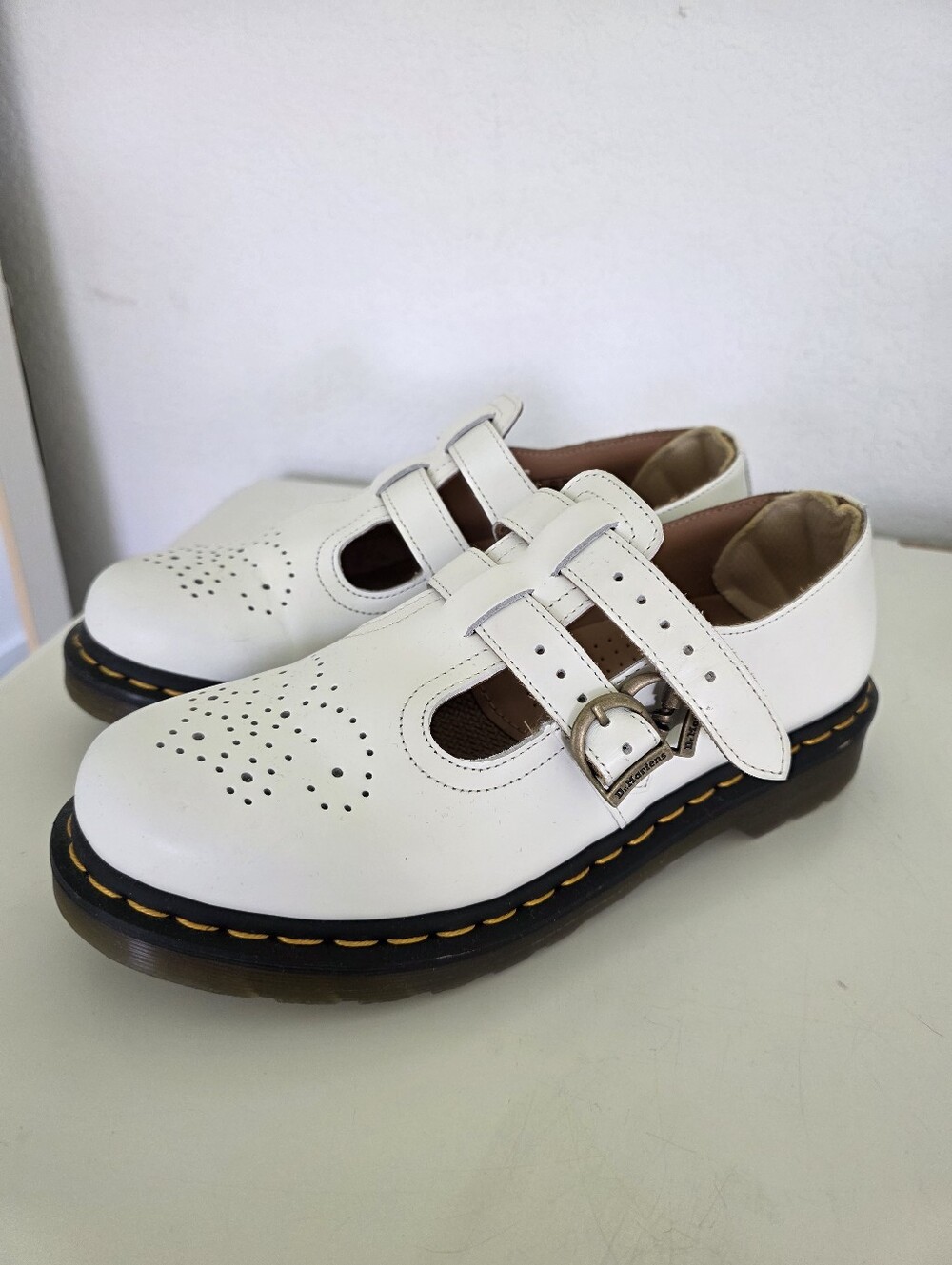 Dr MARTENS 8065 Smooth  White Leather Mary Jane Shoes